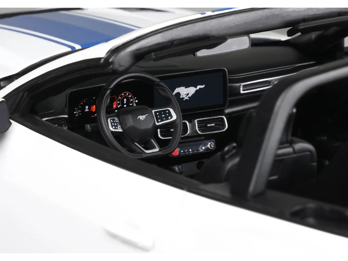 2025 Shelby Mustang Supersnake Convertible White with Blue Stripes 1/18 Model Car by GT Spirit-1